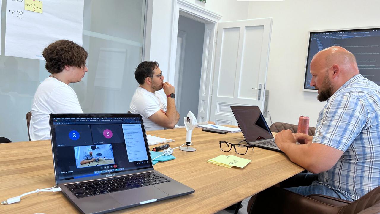 Earlybird Campus - Live im Office oder auch Remote im Home Office